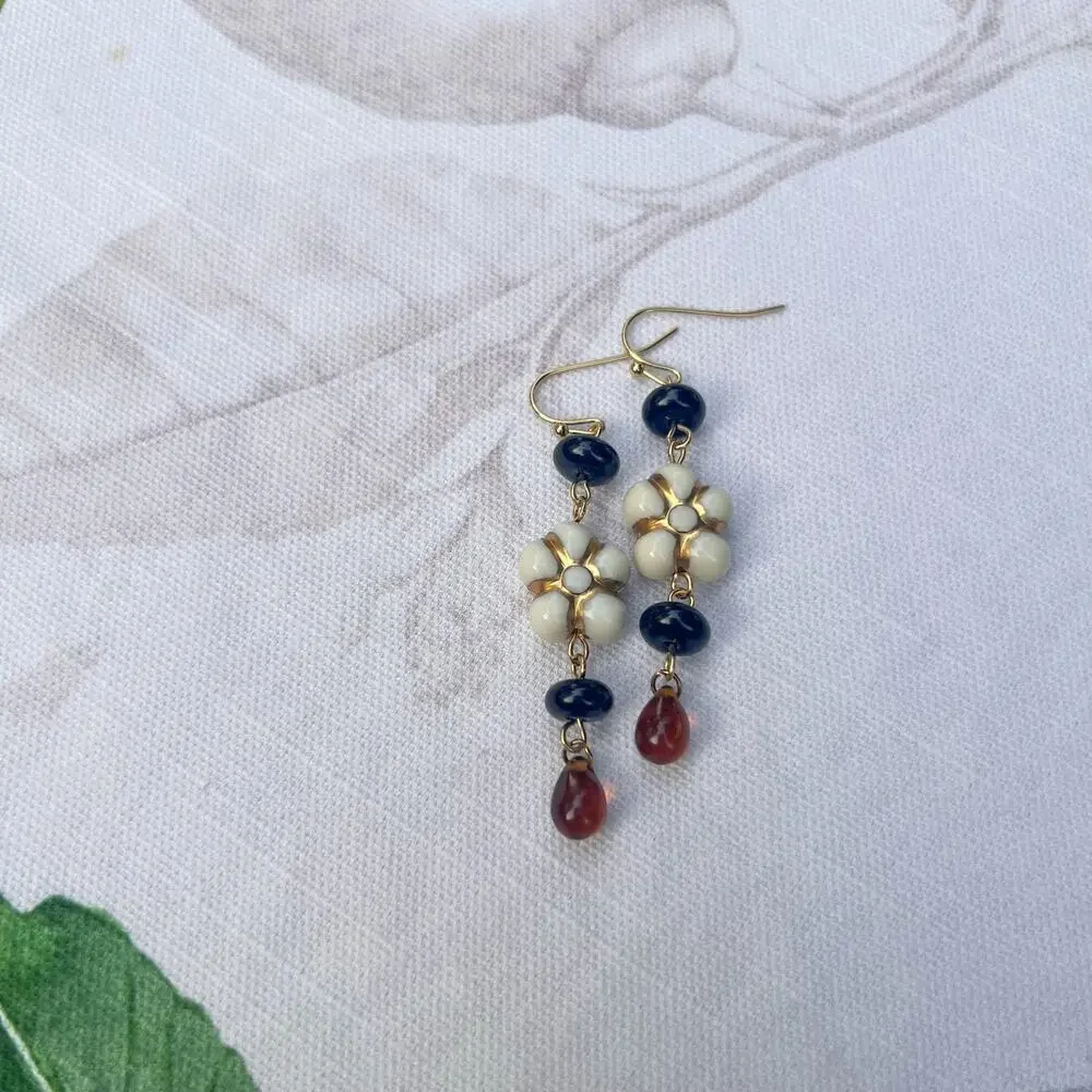 Beige Floral Flower Smoky Brown Czech Glass Black Agate Boho Casual Earrings - Picture 2 of 7